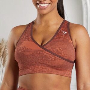Gymshark Adapt Camo Seamless Sport Bra Sz M Storm red/ Cherry Brown